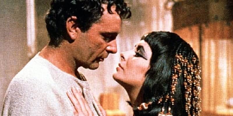 antony and cleopatra characters looking lovingly at each other